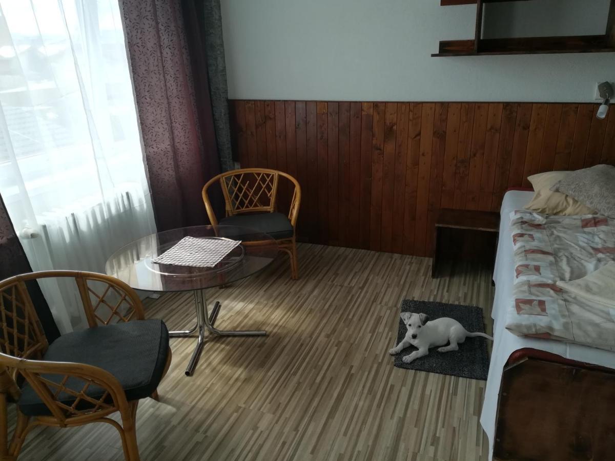 Garni Hotel Liptovský Mikuláš Exterior foto